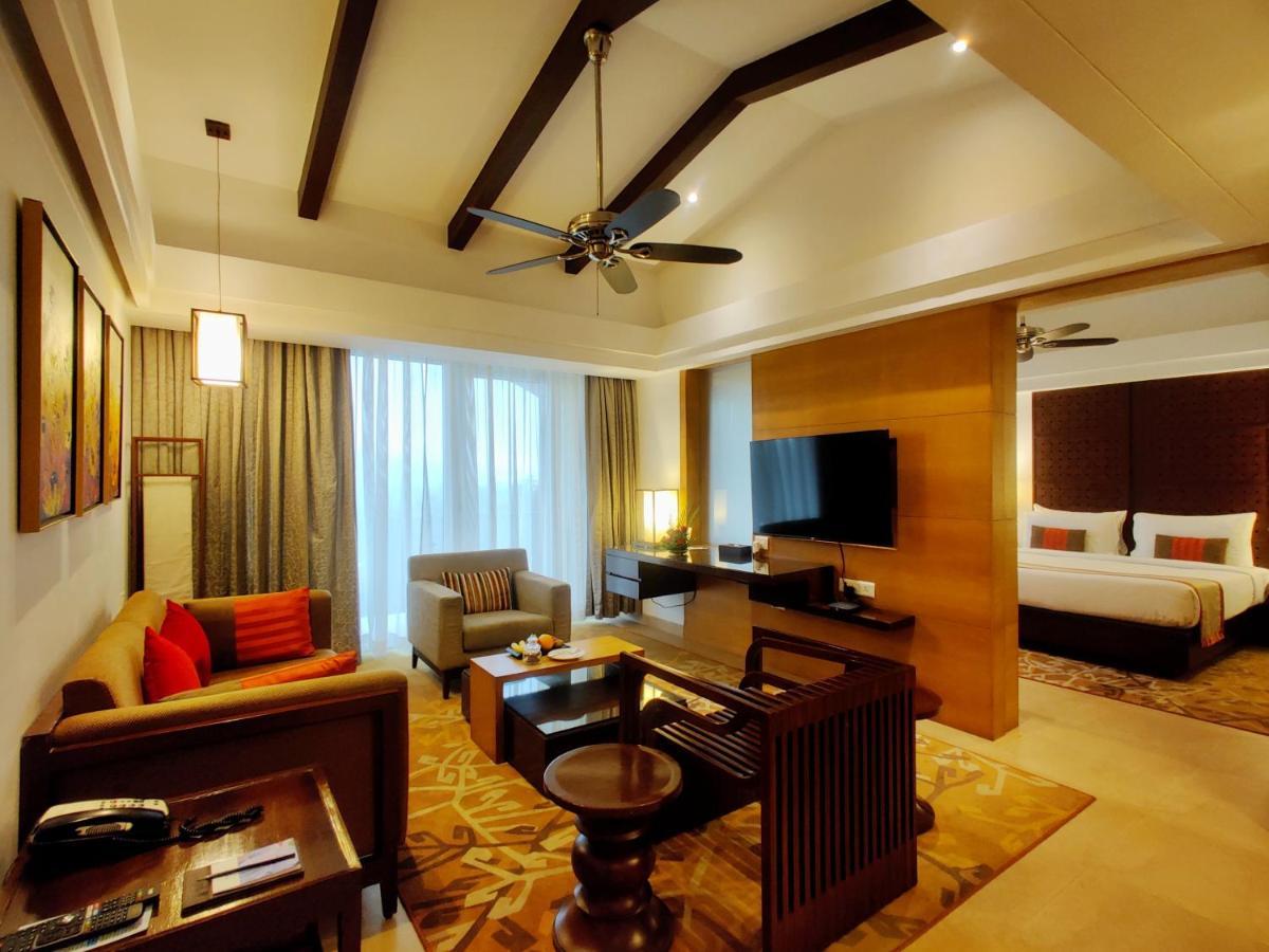 Fariyas Resort Lonavala Exteriér fotografie