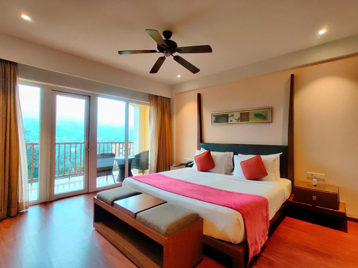 Fariyas Resort Lonavala Exteriér fotografie