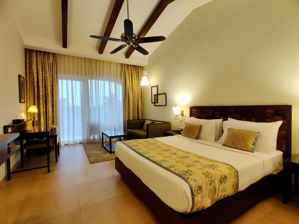 Fariyas Resort Lonavala Exteriér fotografie