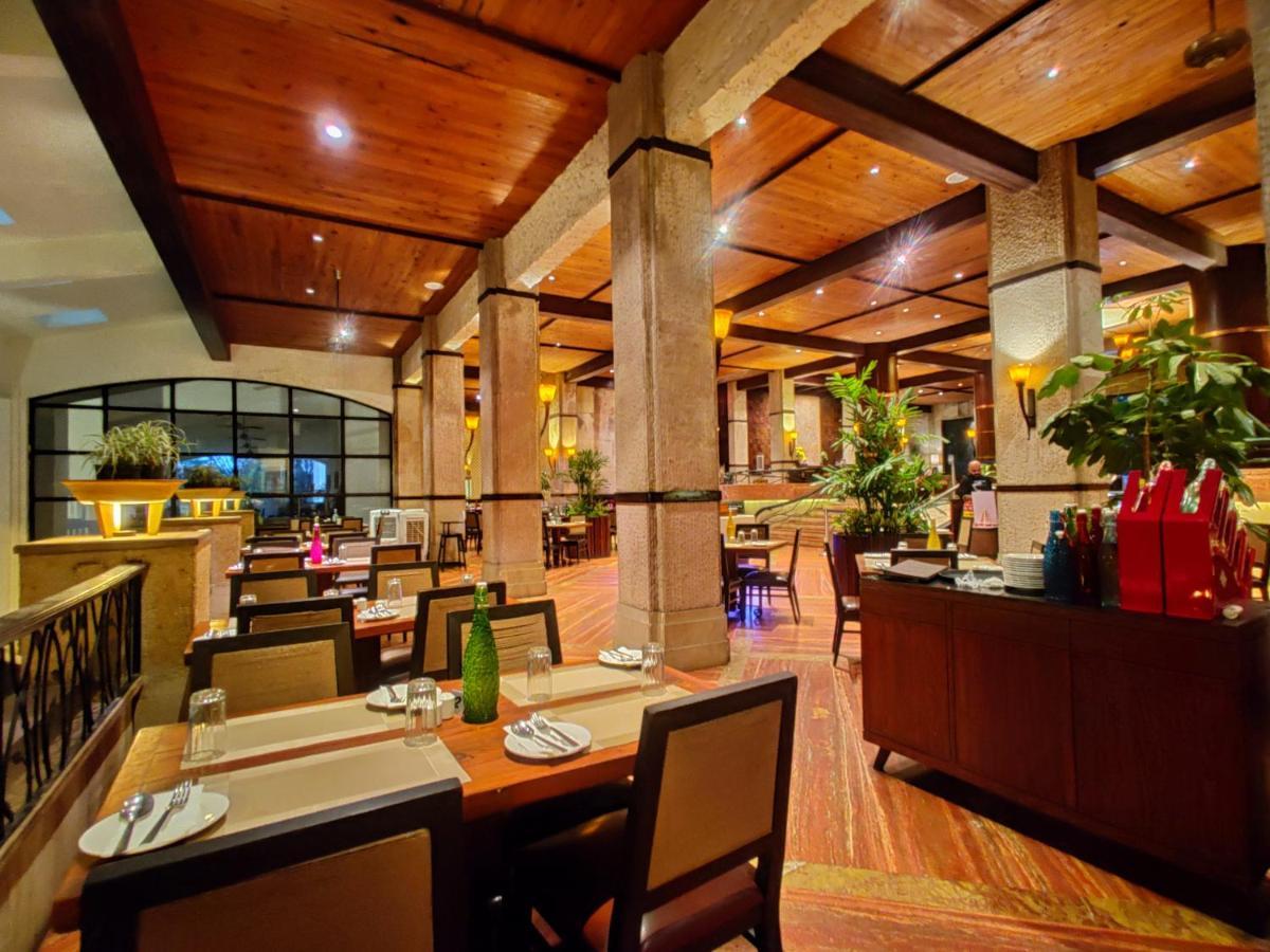 Fariyas Resort Lonavala Exteriér fotografie